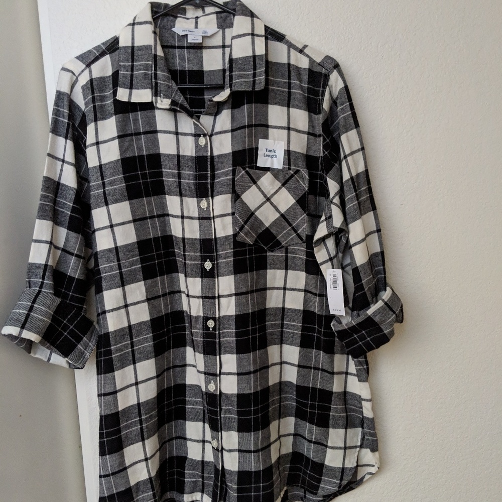Old Navy Tunic Length Flannel Shirt (B&W)